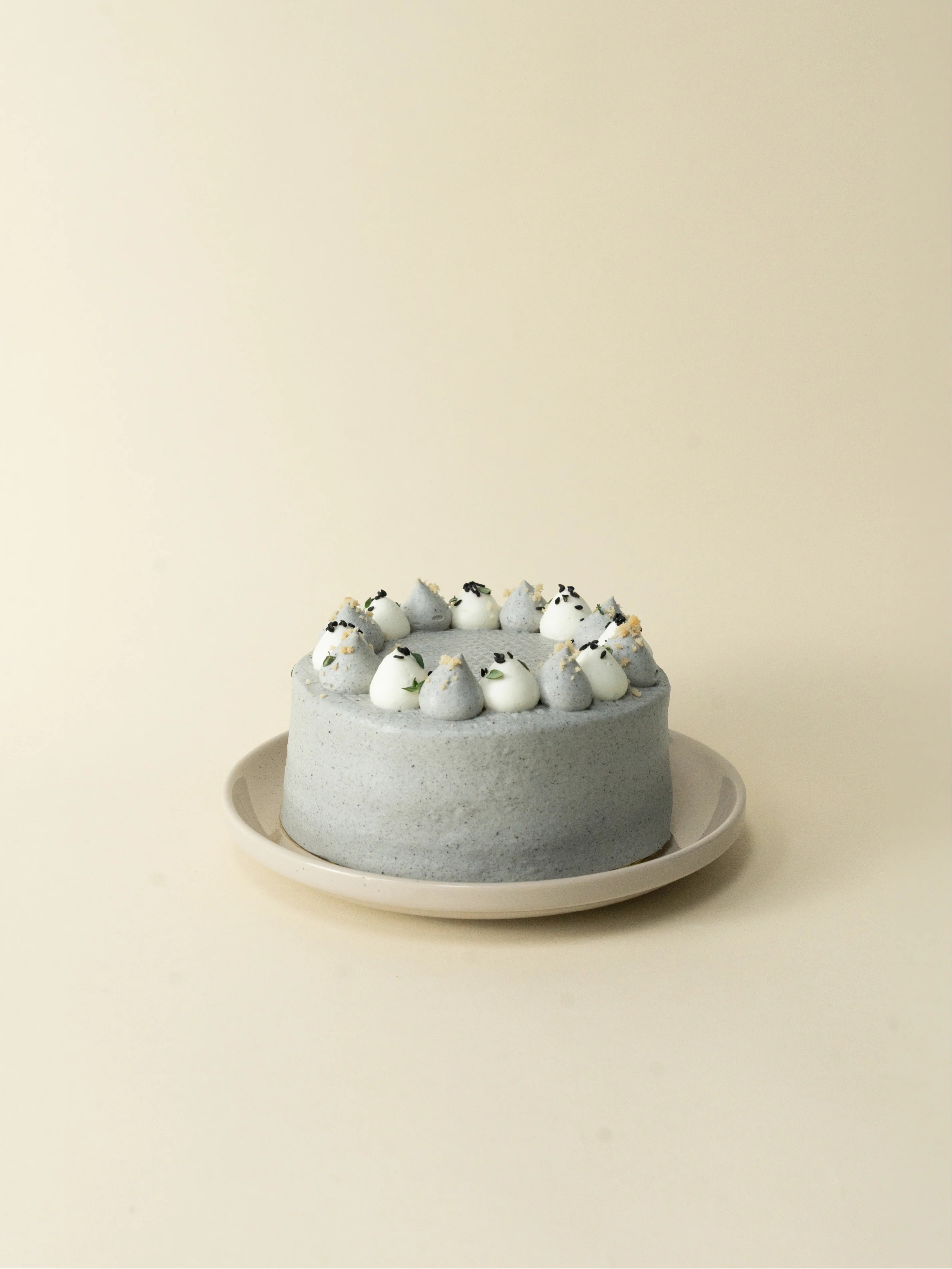 Classic Cakes (Party Size) - Image 5