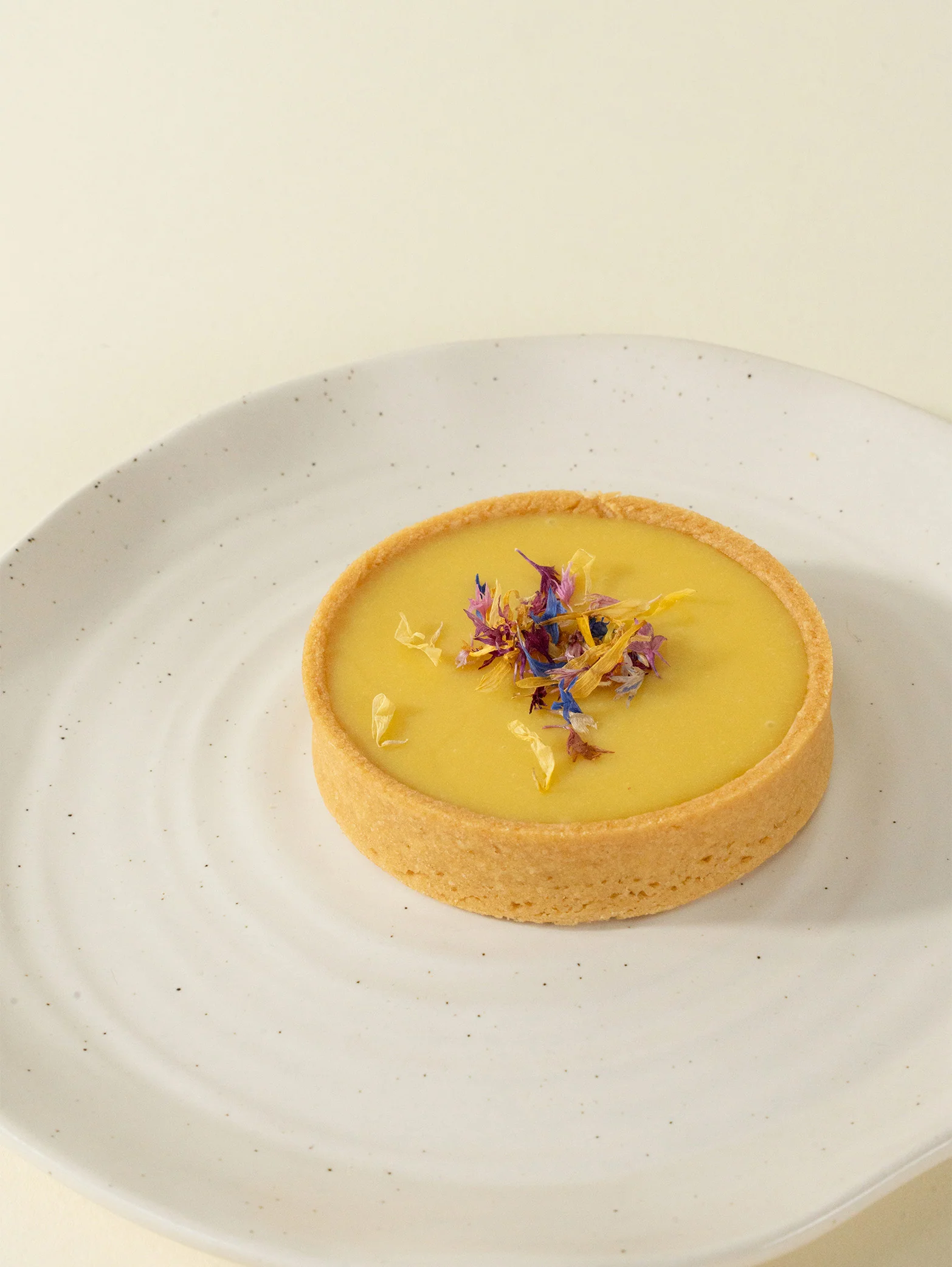 White Chocolate Passionfruit Tarts (8CM box of 3) - Image 2